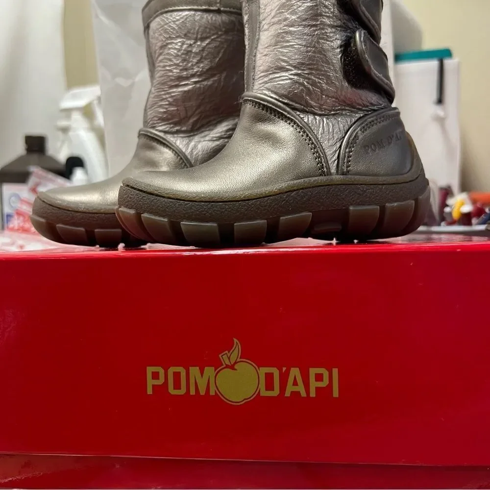 Pom D’Api Bronze Piwi Chabraque Sherpa  lined winter boots NWT size 5 Euro 120